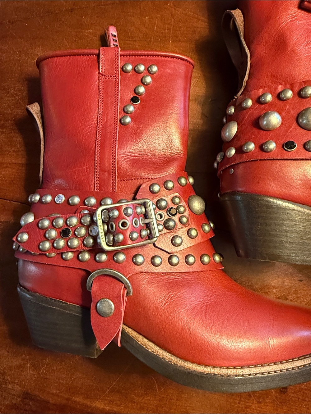 We The Free Axel Boots - Picture 10 of 17